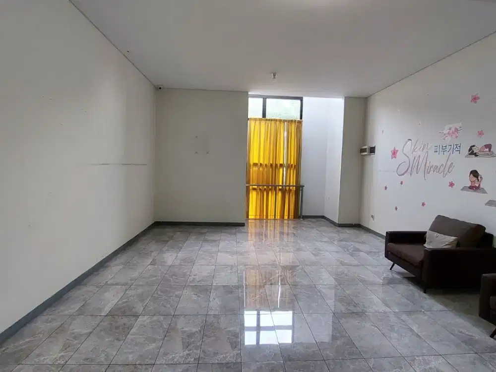 Jual Ruko 2,5 Lantai Siap Pakai Di Kota Baru Parahyangan Bandung