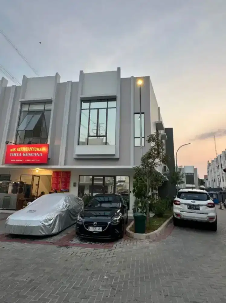 RUKO BAVARIA GRANDE GADING SERPONG