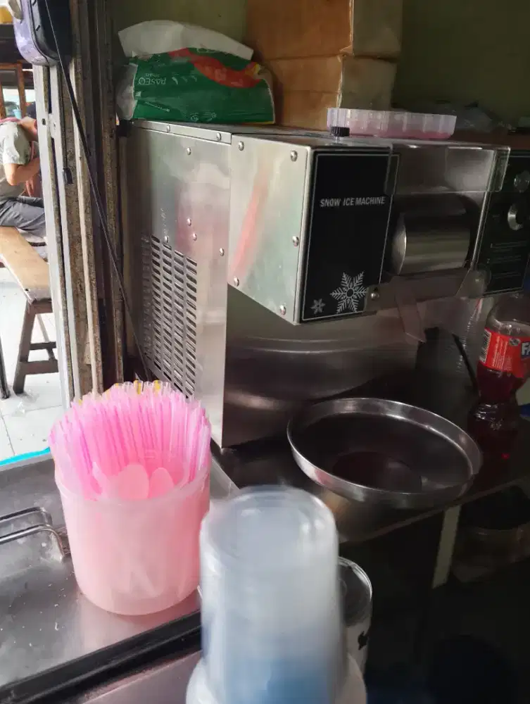 jual es salju murah bekas teras baru