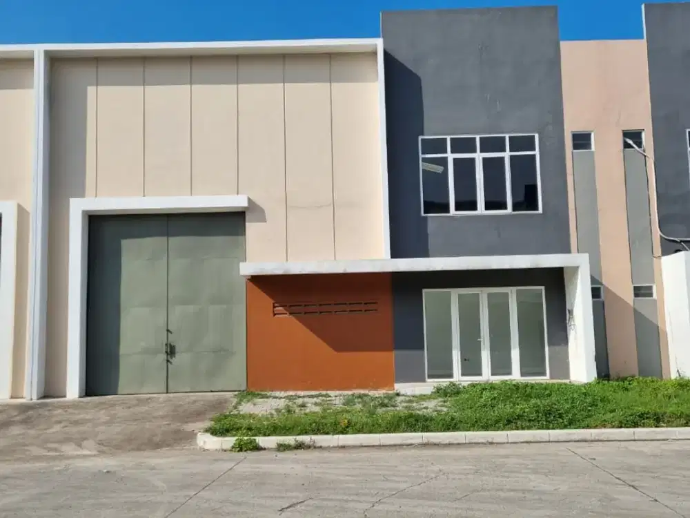 Disewakan Gudang Laksana Bussines Park Teluk Naga Tangerang 3 unit Gandeng Bisa disewa satuan