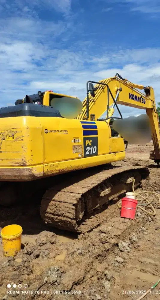 Exca PC210 2021
di Samarinda