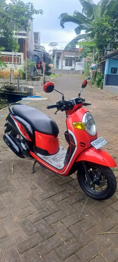 Honda Scoopy 2020