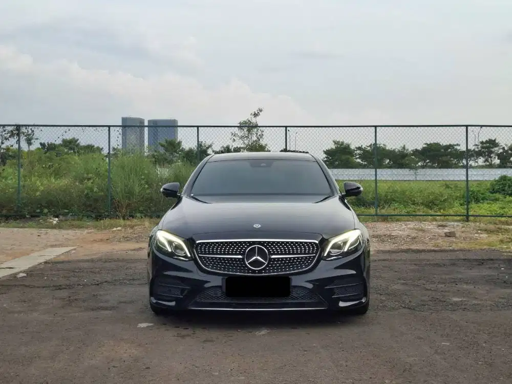 Mercedes-Benz E350 2.0 AMG EQ Boost 2019