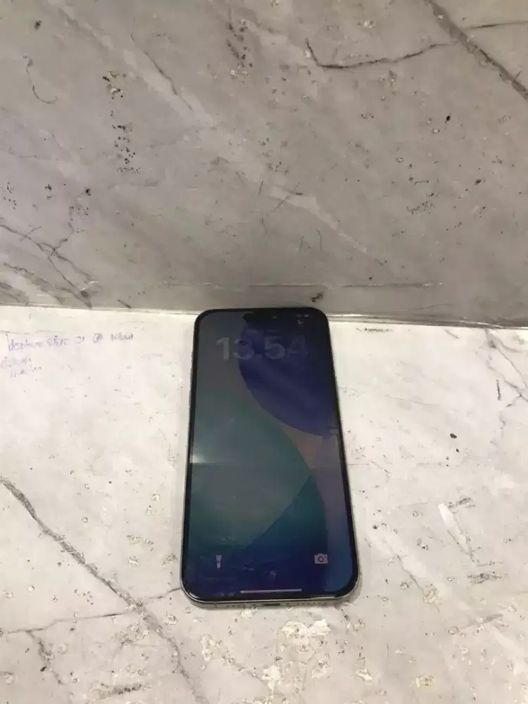 Di jual HP IPHONE 15 PRO MAX NATURAL TITANIUM 256GB IBOX