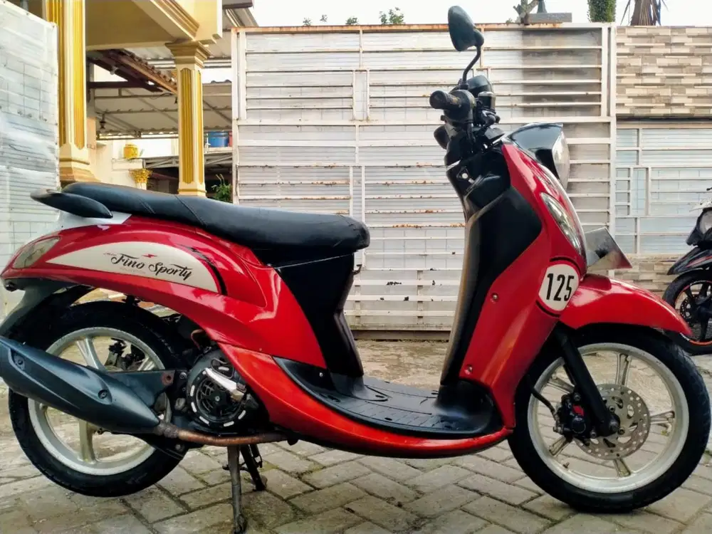 Yamaha Fino injeksi lengkap motor sehat keterangan detail dibawah