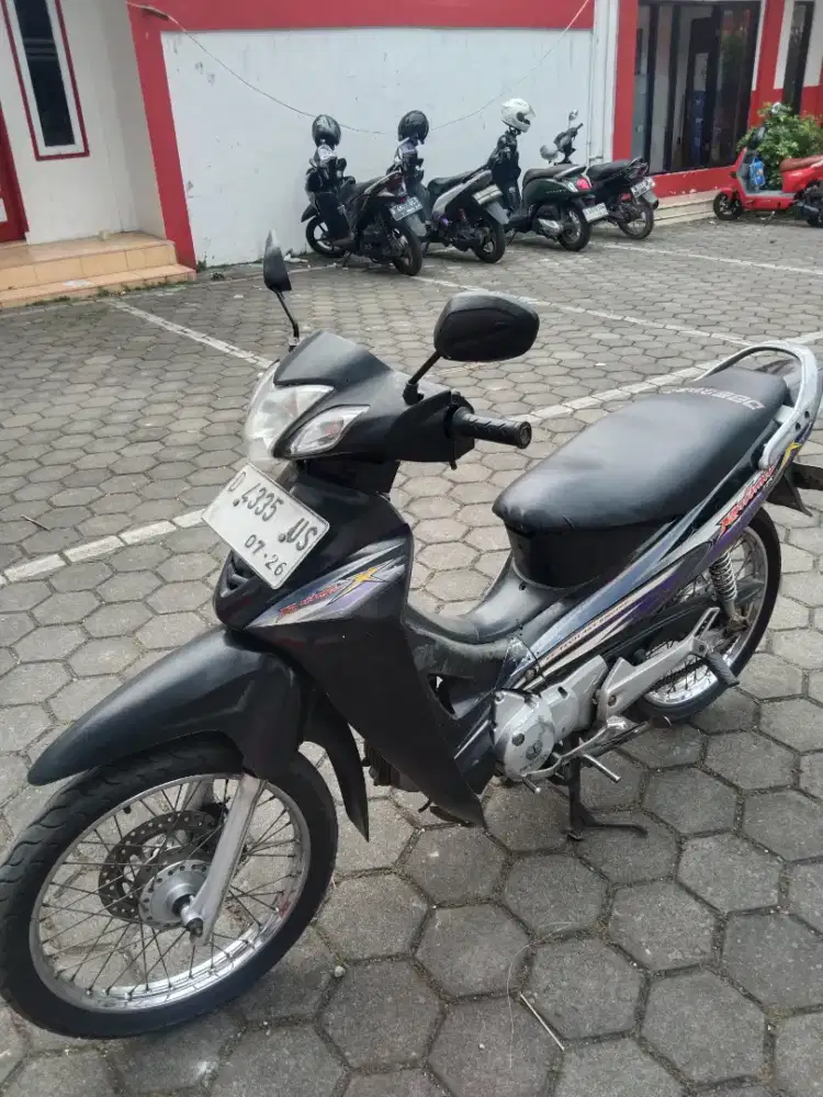 honda kharisma x tahun 2005 monggo