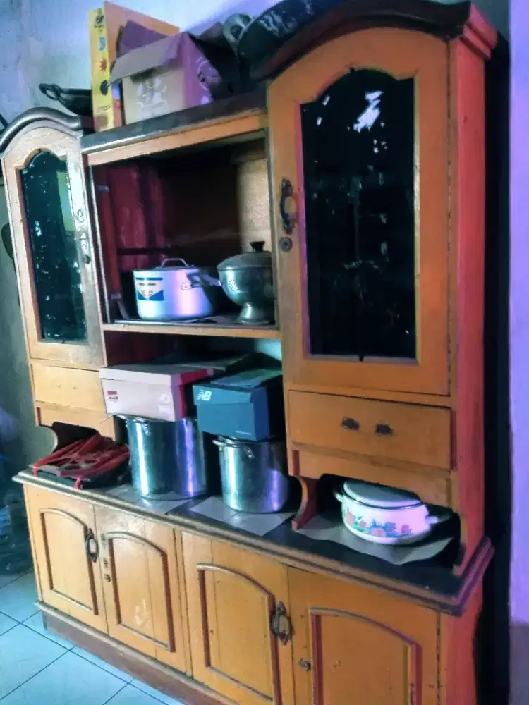 Lemari Buffet & Rak Buku