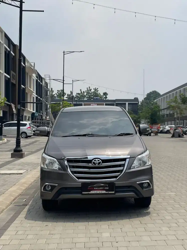TOYOTA INNOVA TYPE V LUXURY 2014 Diesel