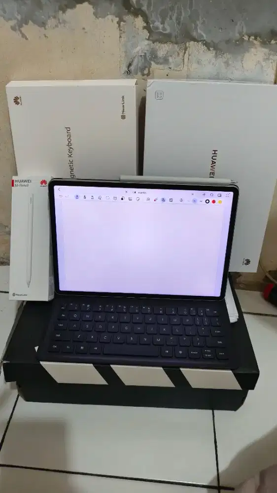Matepad 11.5s standar edition 8/256 masih garansi