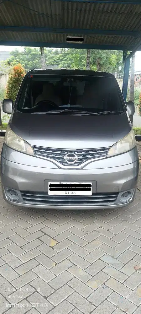 Nissan Evalia 1.5 SV Bensin-AT