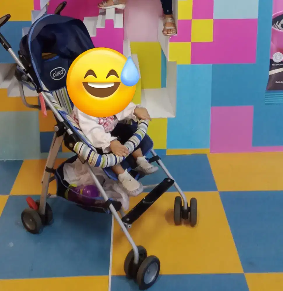 Stroller Pliko dapat dilipat