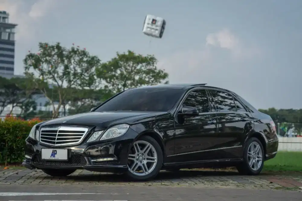 TERMURAH YANG FULL ORI! BARANG MASI GRES! E300 AMG LINE W212 2012