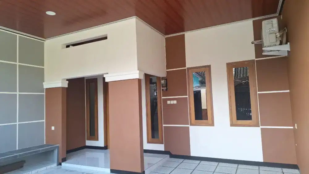 Rumah full renov gak jadi ditemoati