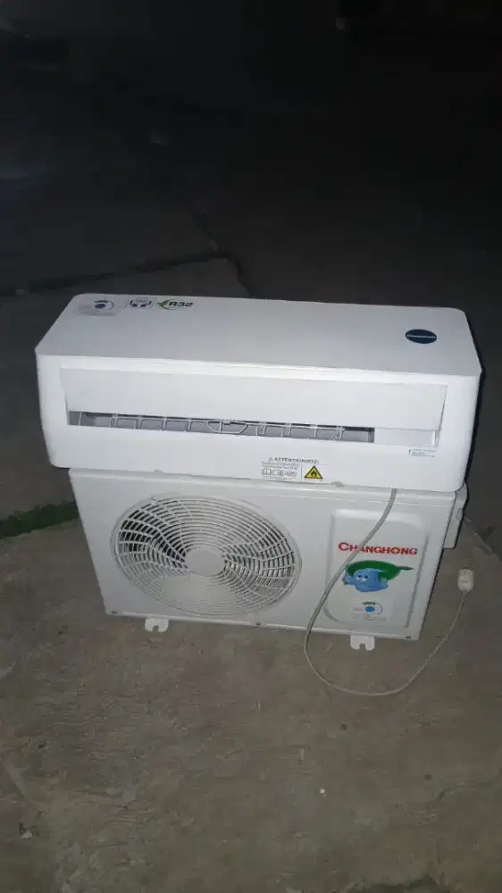 MENERIMA JUAL BELI AC BEKAS SATUAN/BORONGAN