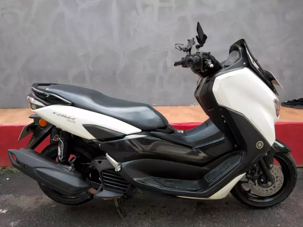 Yamaha N max keyless
