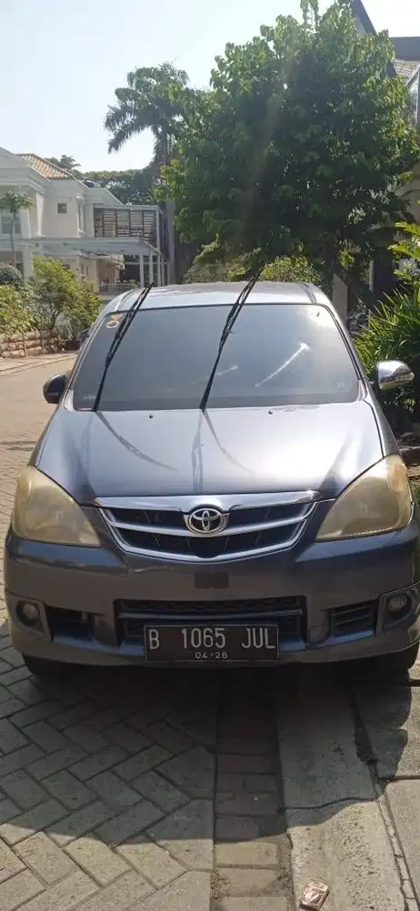 Avanza second Tahun 2011