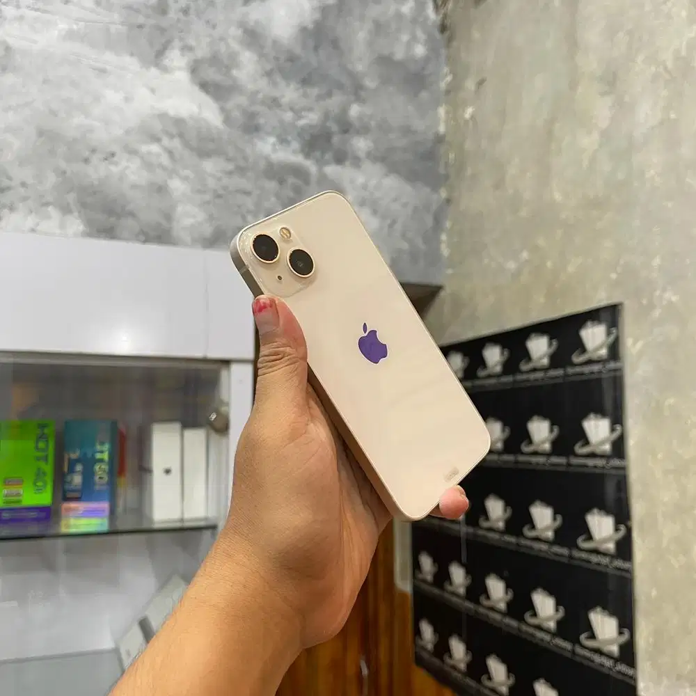 Iphone 13 128gb iBox mulus fullset original. TT juga bisa