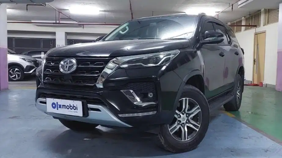 Istimewa TDP 20JT Toyota Fortuner 2.4 G Solar-MT 2022 Hitam