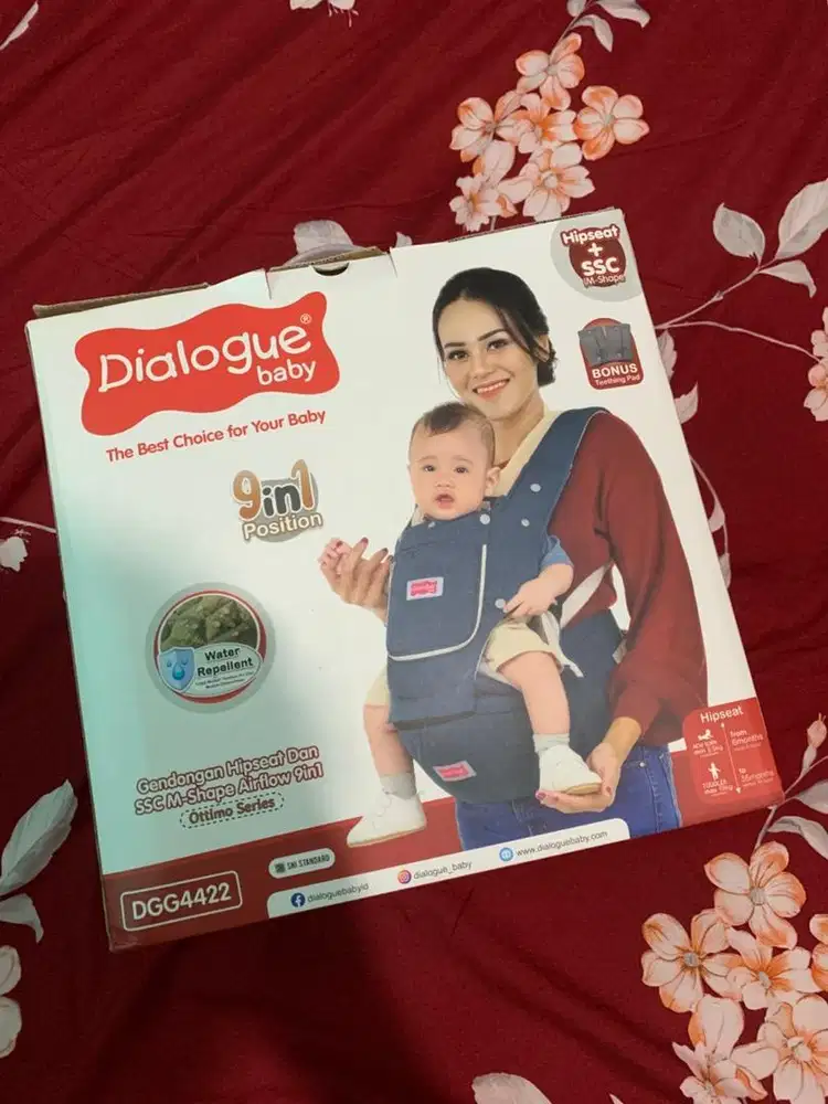 Dialogue Ottimo Series Gendongan bayi depan