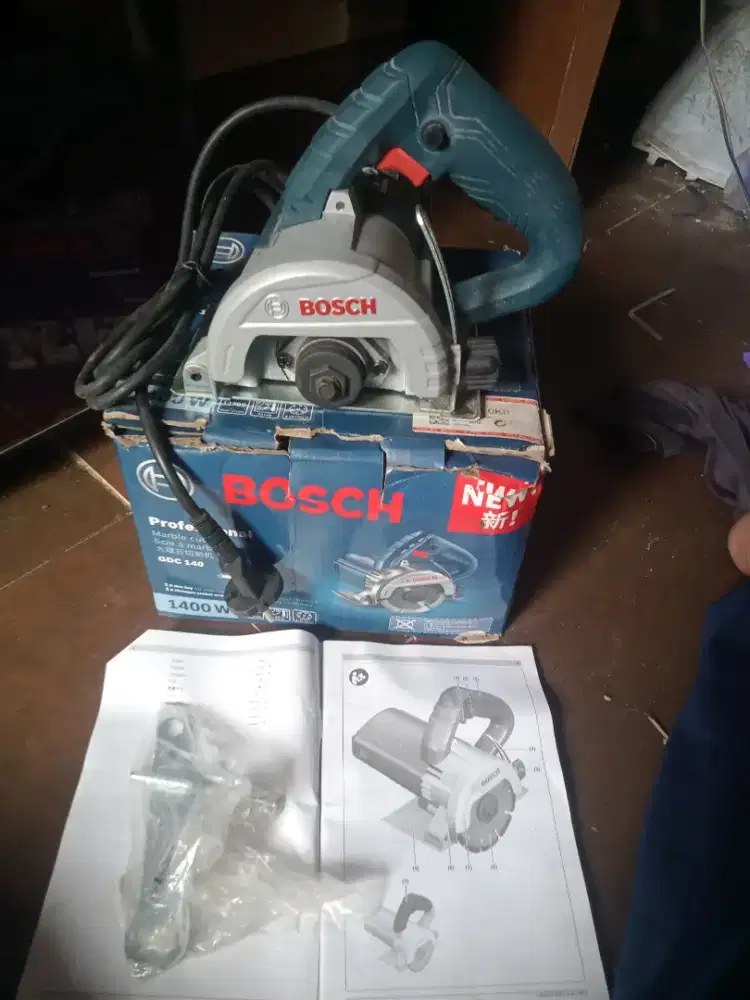 mesin potong geranit