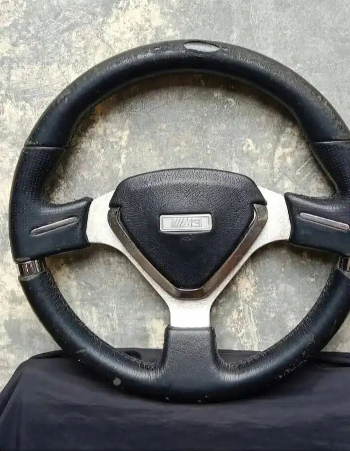 Stir racing M3 kulit