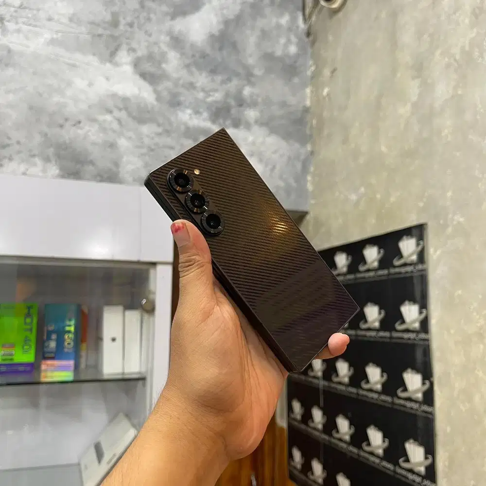 Samsung Z Fold 6 5G 12/512 fullset original dan bergaransi. Bisa TT