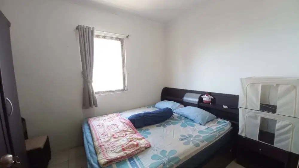 Spring Bed dan Dipan Bekas