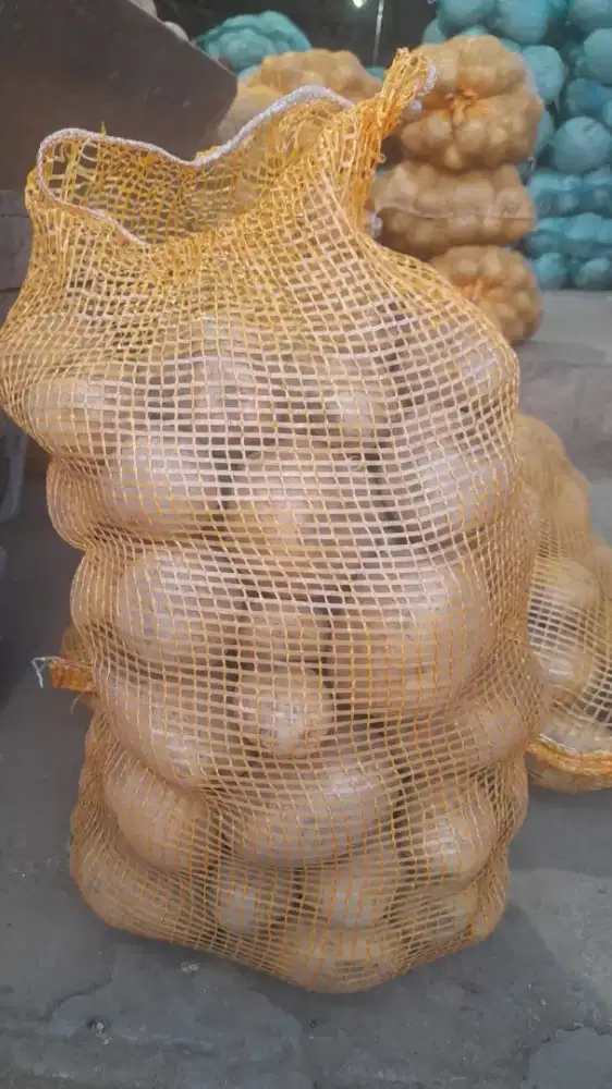 Di butuhkan karyawan/karyawati kantin