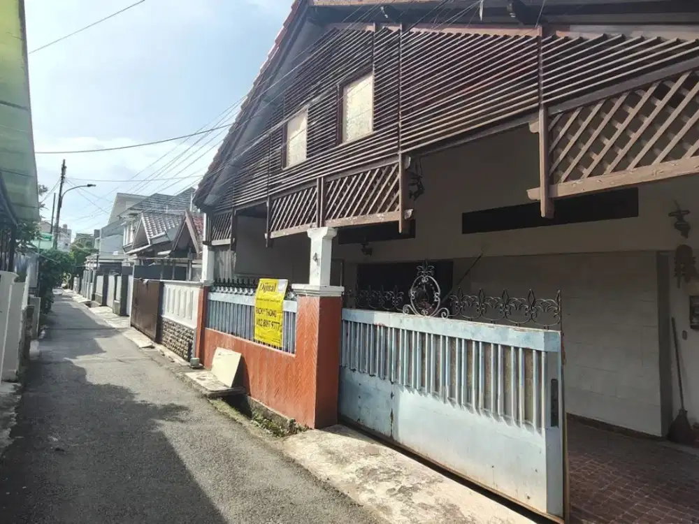 Rumah Tebet Timur Dalam, Lokasi Premium, Harga Menarik!