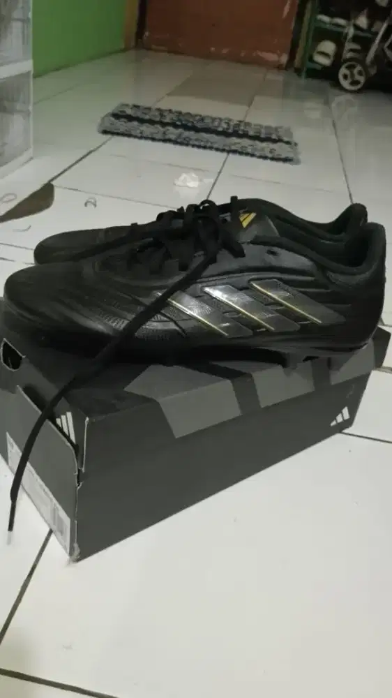 Jual sepatu bola