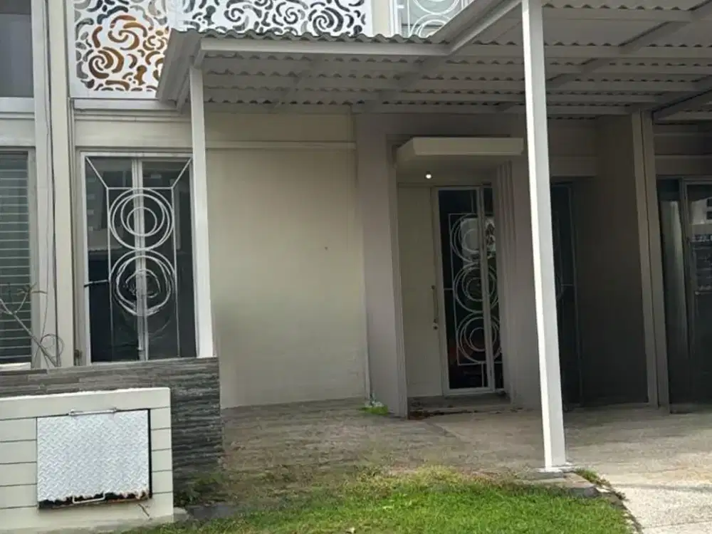 Rumah 2 Lantai Full Furnished Siap Huni Pakuwon City