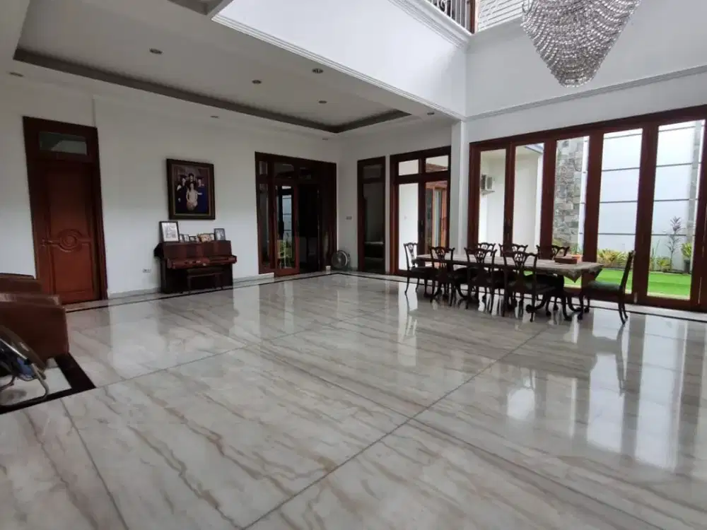 Harga Murah Rumah Mewah 2 Lantai di Gading Kusuma Kelapa Gading