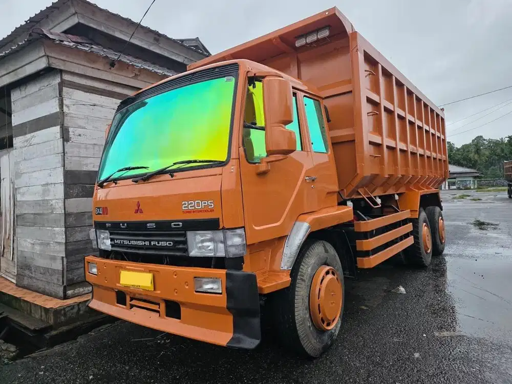 Fuso Tronton DT 2019