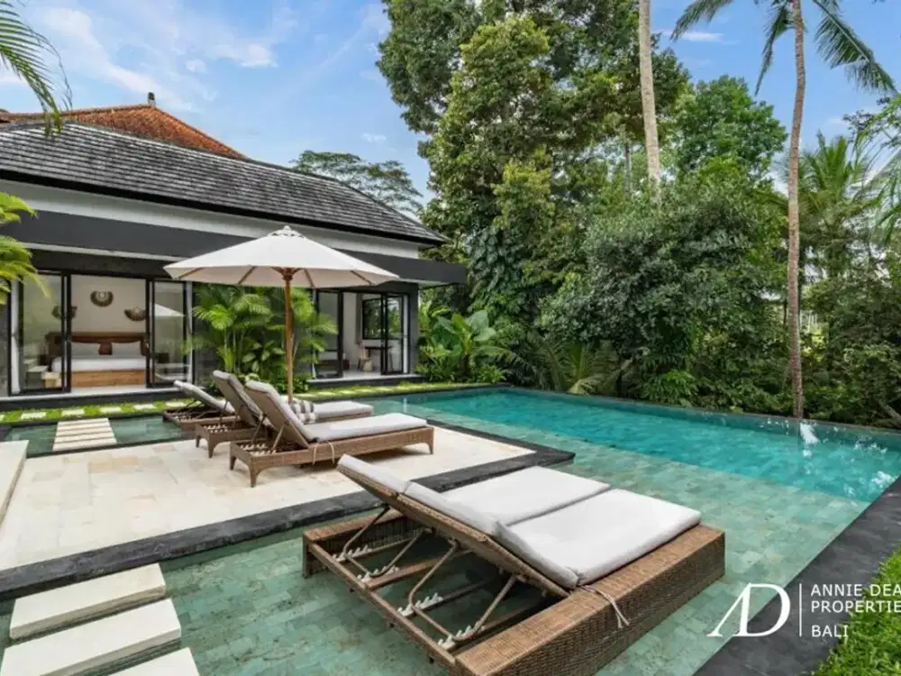 LEASEHOLD | TROPICAL LUXURY VILLA JUST 10 MINUTES FROM UBUD CENTRE