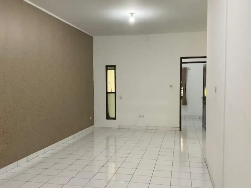 DISEWAKAN RUMAH MINIMALIS CLUSTER ANTAPANI ONE GATE SYSTEM KOTA BANDUNG AKSES 2 MOBIL