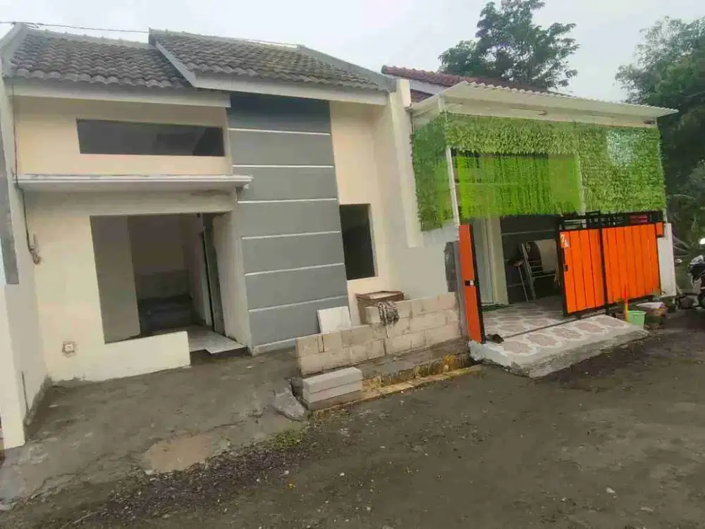 Rumah siap huni Ngares Rejo Sukodono