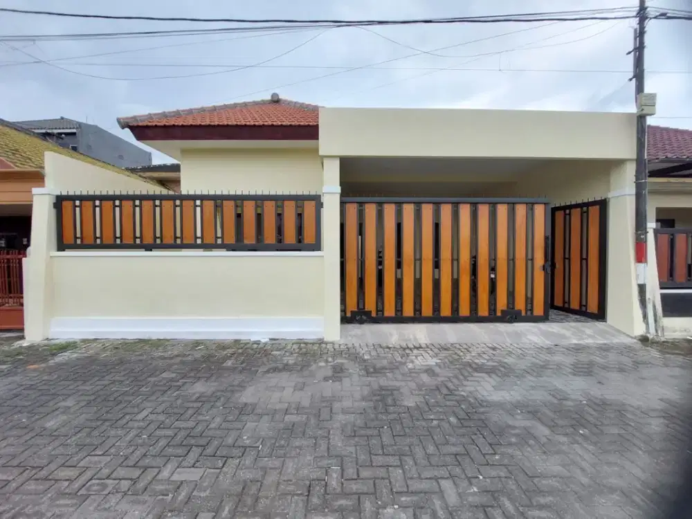 DIJUAL RUMAH KARANGLO INDAH – LT 198, LB 130, GARASI 2 MOBIL