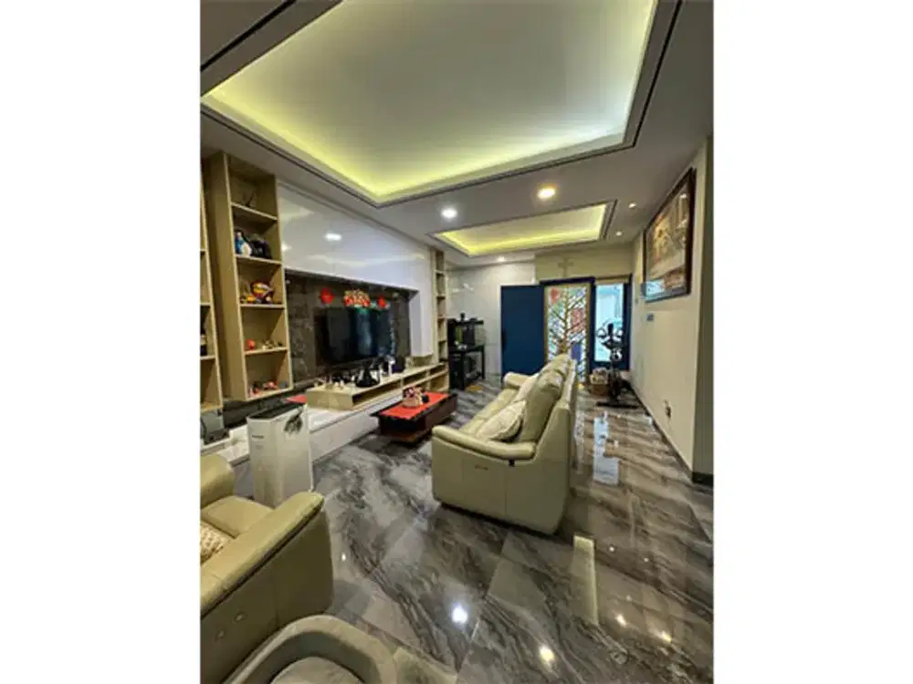 Dijual Rumah Premier Village, Cipondoh