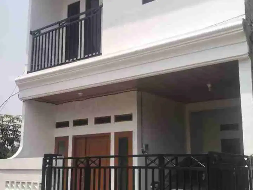 Rumah Cantik 2 Lantai Hoex Strategis Dekat kelurahan Pondok Ranggon Jakarta Timur
