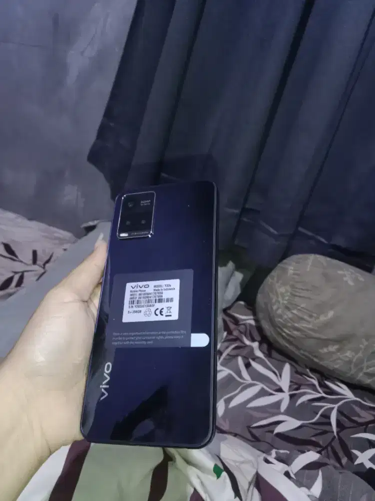 Jual hp Vivo y33S 8/256