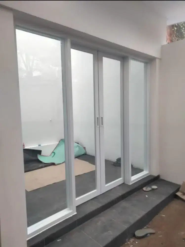 PINTU SLEXING DOBEL FULL KACA ALUMINIUM