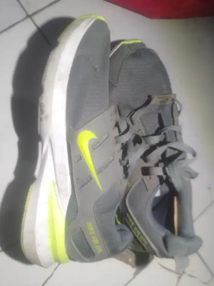 Nike air 270...