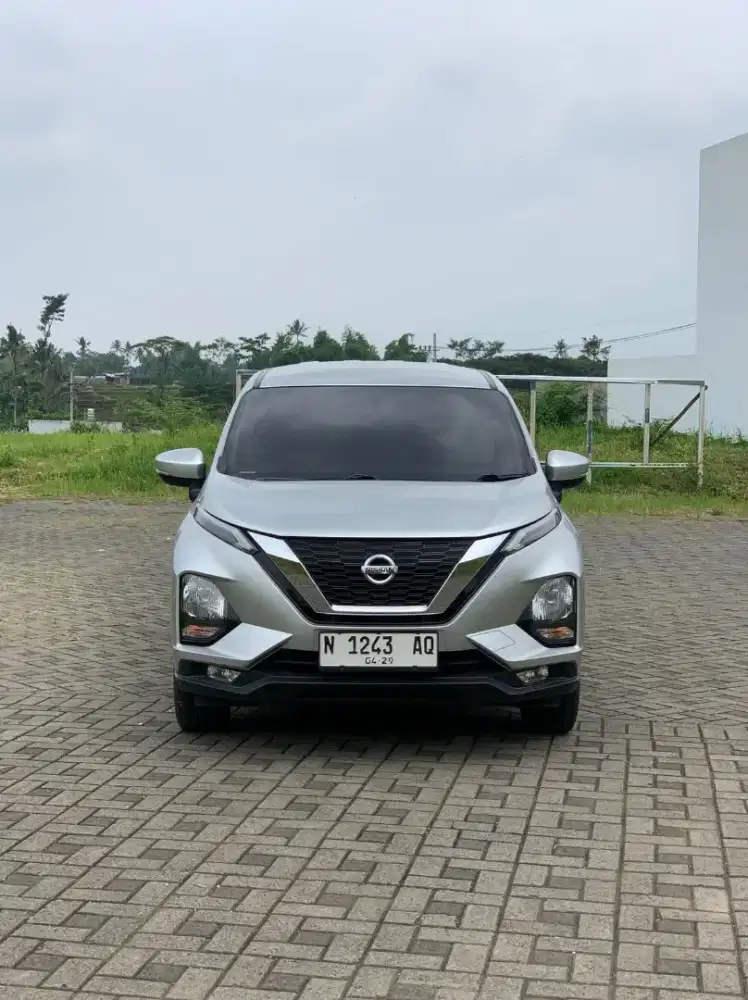 Di jual Nissan Livina VE AT 2019