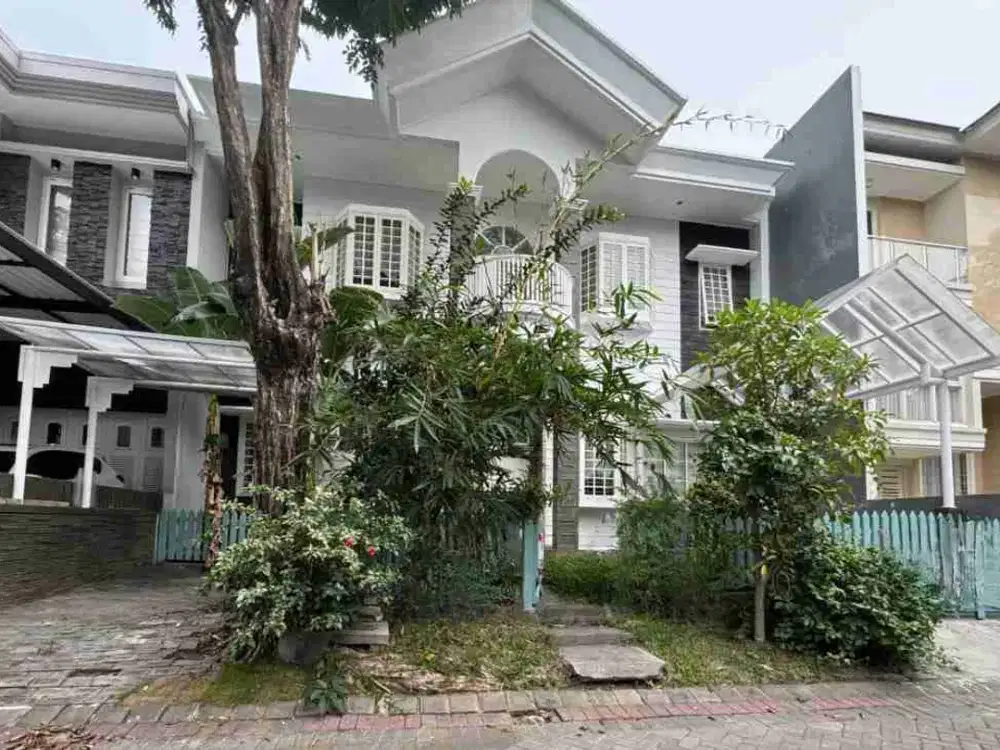 Jual Rumah Minimalis Pakuwon City Cluster San Diego Bagus Terawat Siap Huni Lebar 12