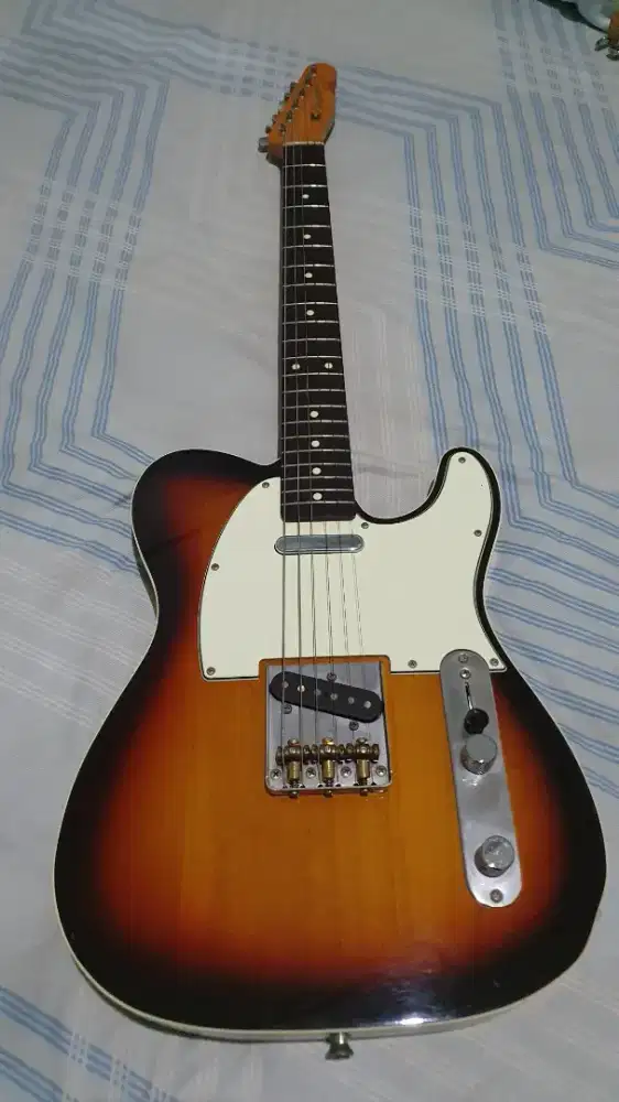 Gitar Fender Telecaster Japan