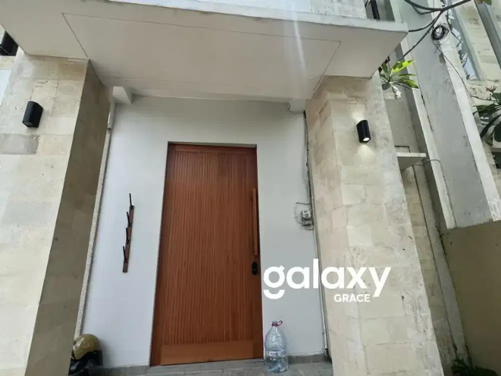 JUAL SEWA RUMAH 2 LANTAI DI ROYAL GARDEN RECIDENCE TAMAN GIRI ASRI BADUNG , BALI
