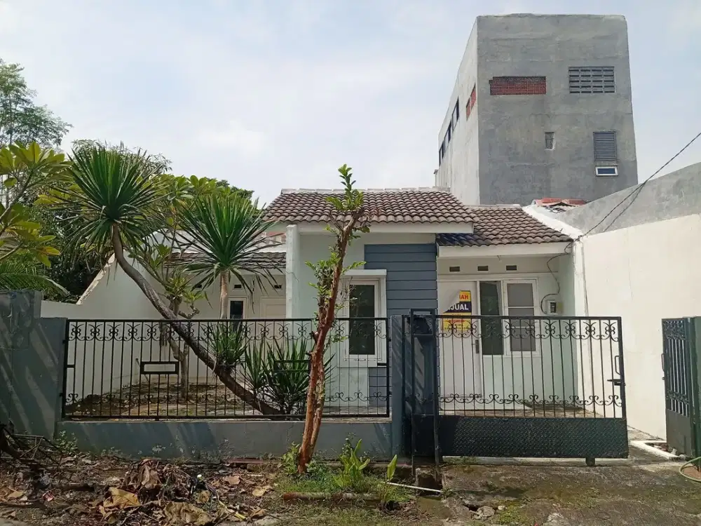 Rumah LT 104 SHM 10 menit ke Plaza Taman Harapan Baru Siap KPR J-35101