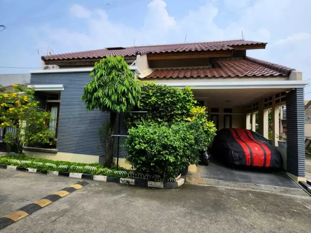 Dijual Rumah Hoek 2 Lantai di Jatibening Permai Bekasi