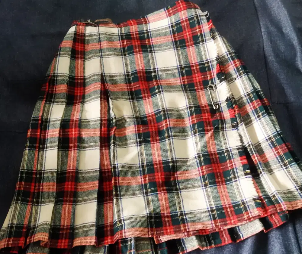 Rok tartan preloved