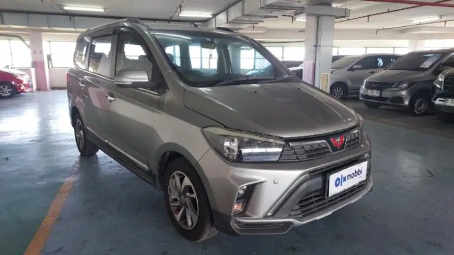 DP Rendah TDP 6,JT Wuling Confero S 1.5 L Bensin-MT 2021 Abu-Abu